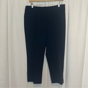 Women's DRESS BARN black w/buttons, capri/cropped pants slacks, size 10